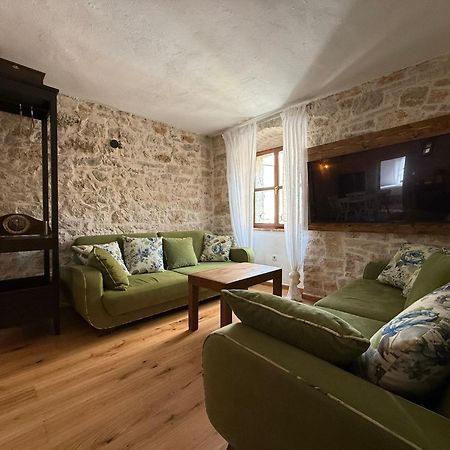 Villa Di Piazza Višnjan Extérieur photo